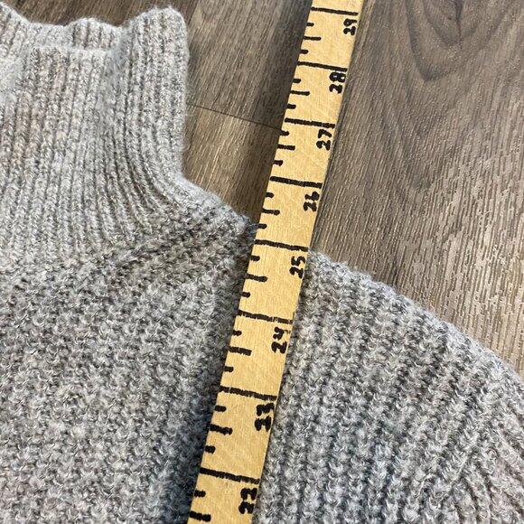 Jack + Avery Gray Knit Turtle Neck Sweater Size Large - Picture 6 of 6